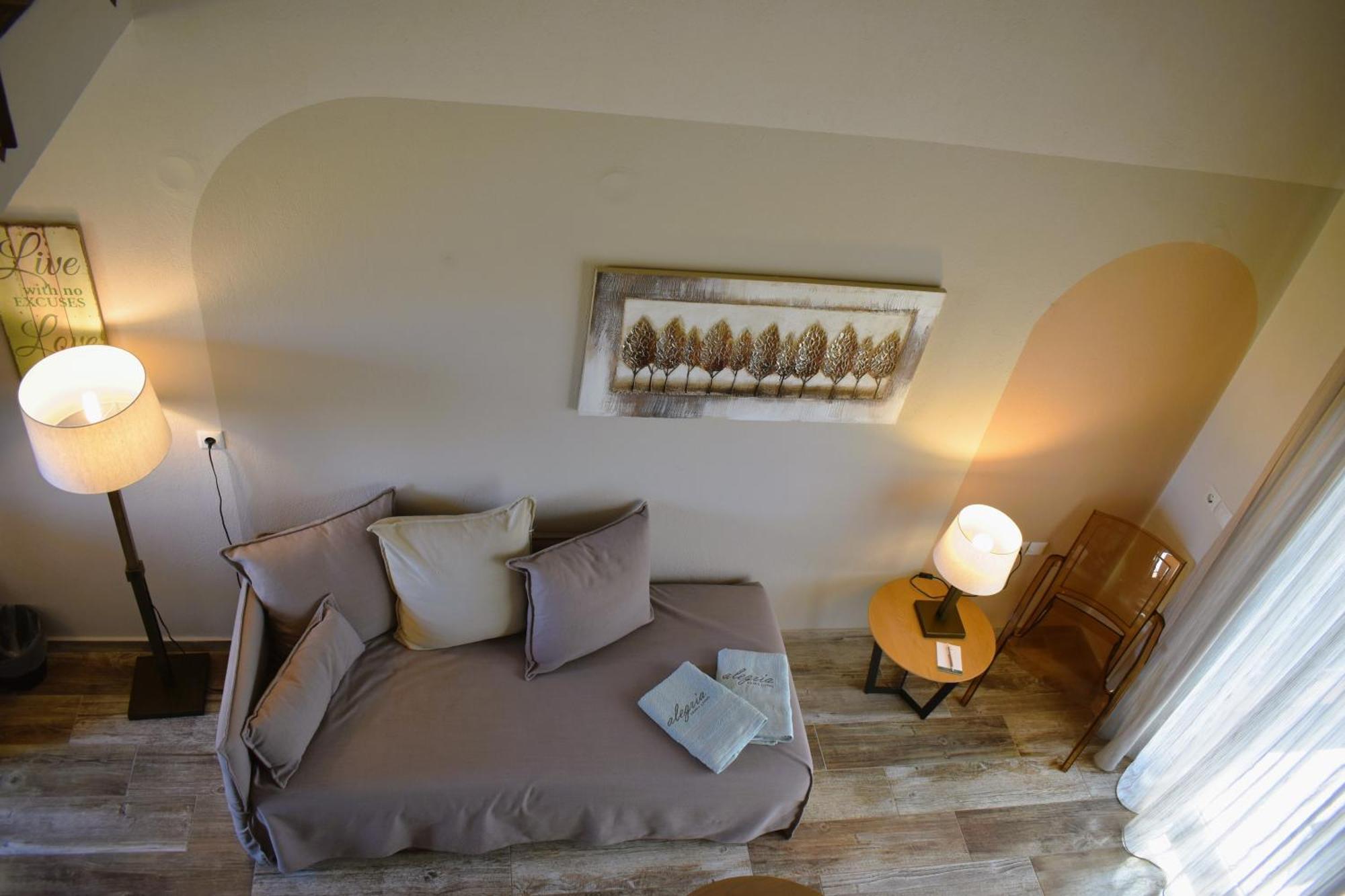 Alegria Suites Nikiti  Extérieur photo