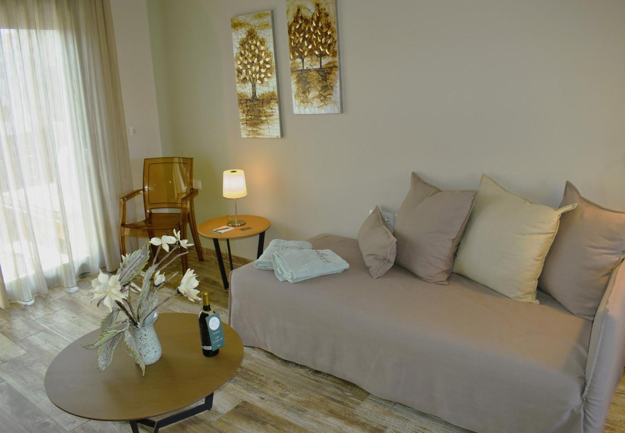 Alegria Suites Nikiti  Extérieur photo