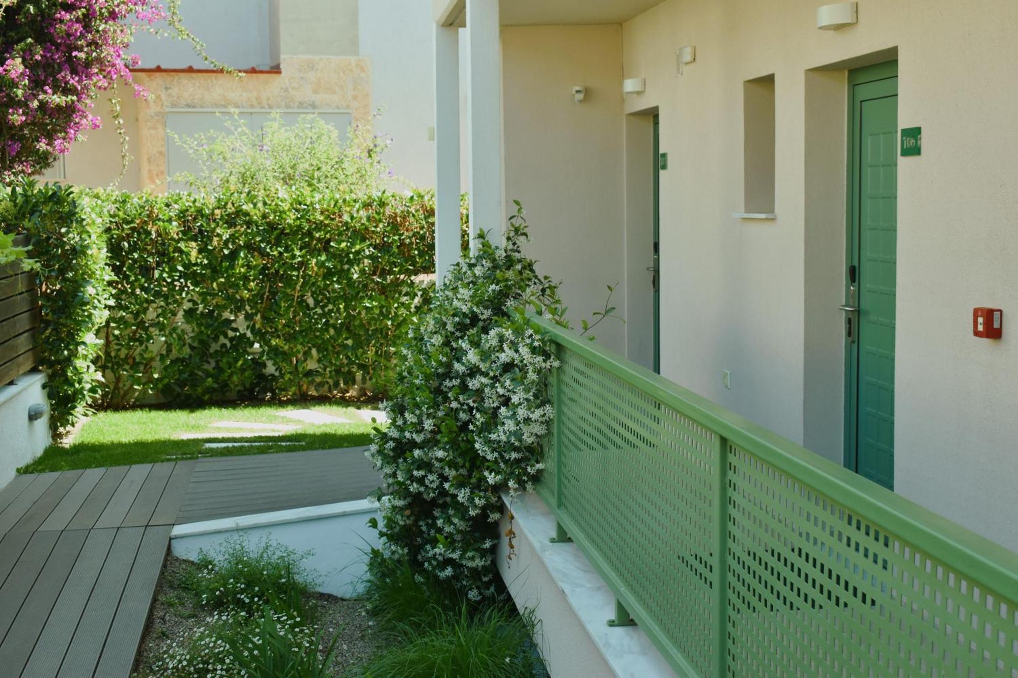Alegria Suites Nikiti  Extérieur photo