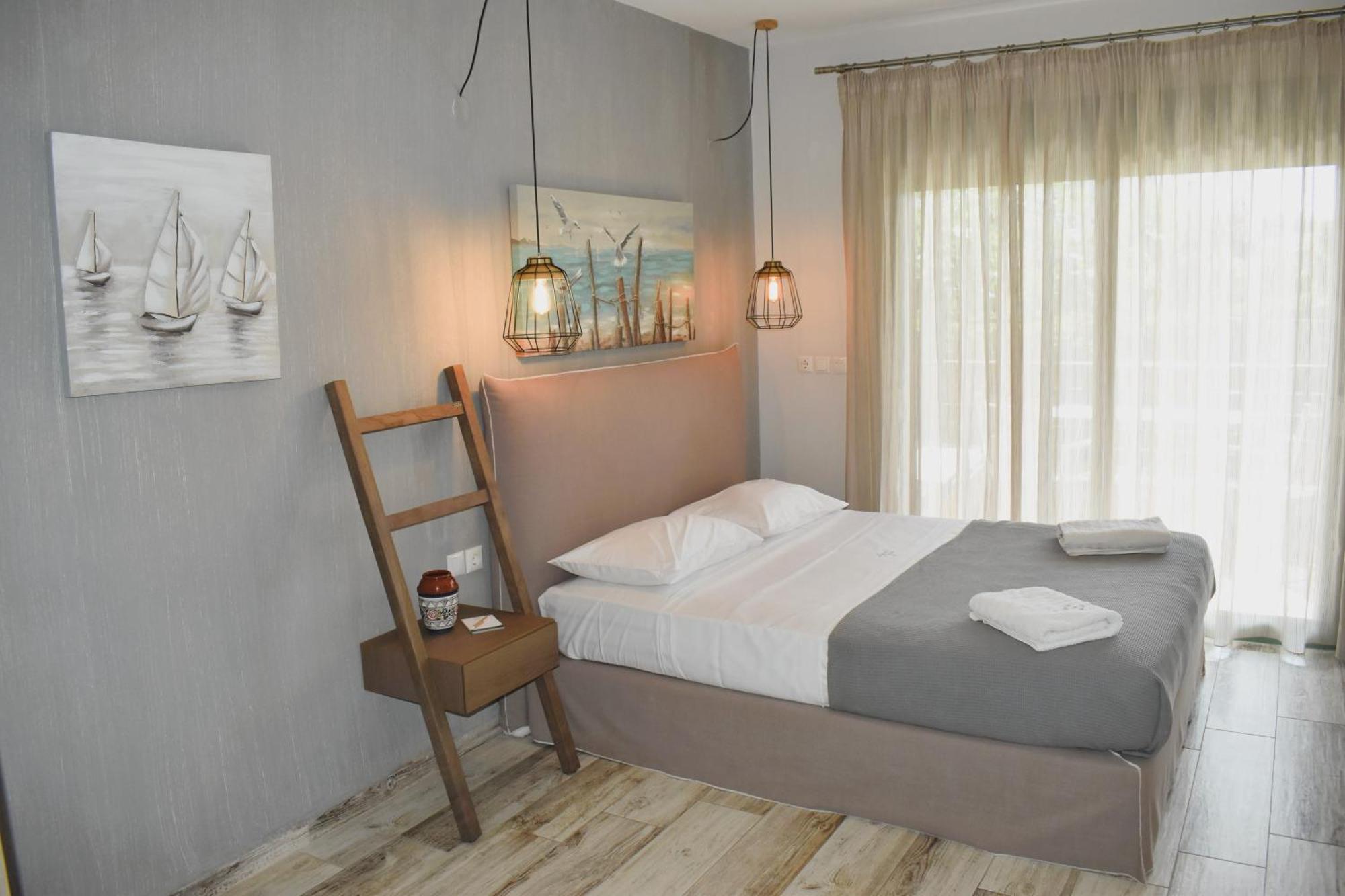 Alegria Suites Nikiti  Extérieur photo