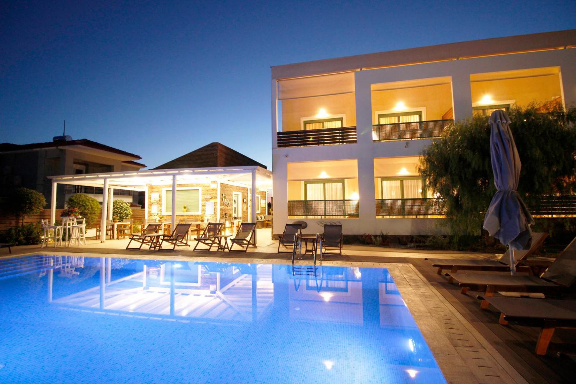 Alegria Suites Nikiti  Extérieur photo