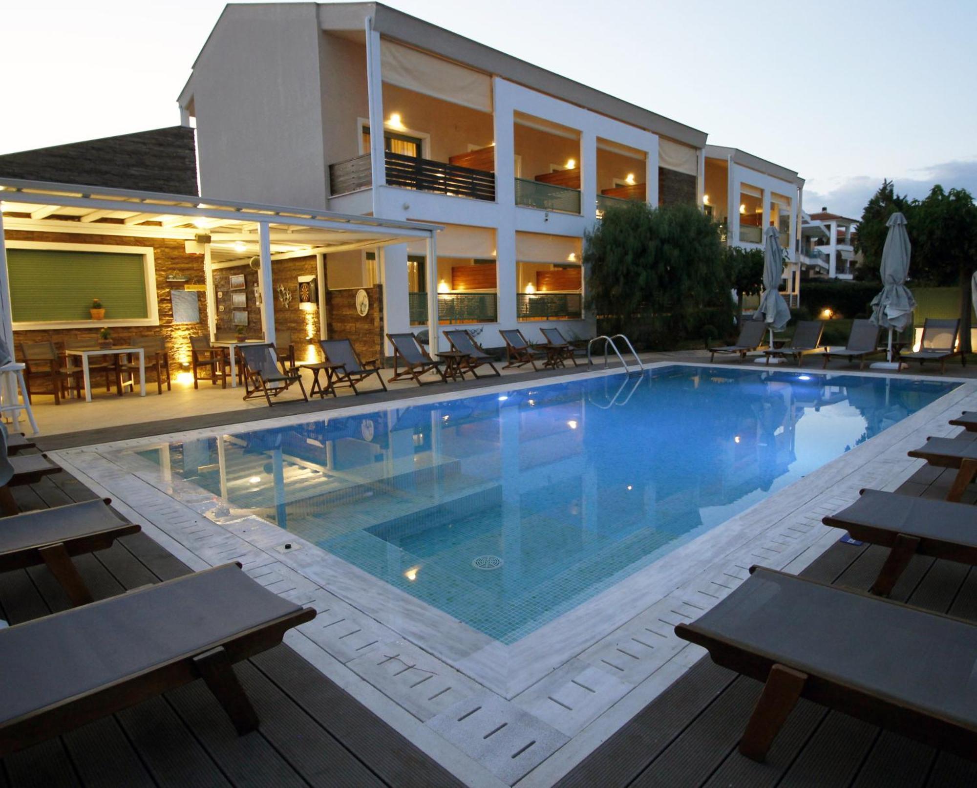 Alegria Suites Nikiti  Extérieur photo